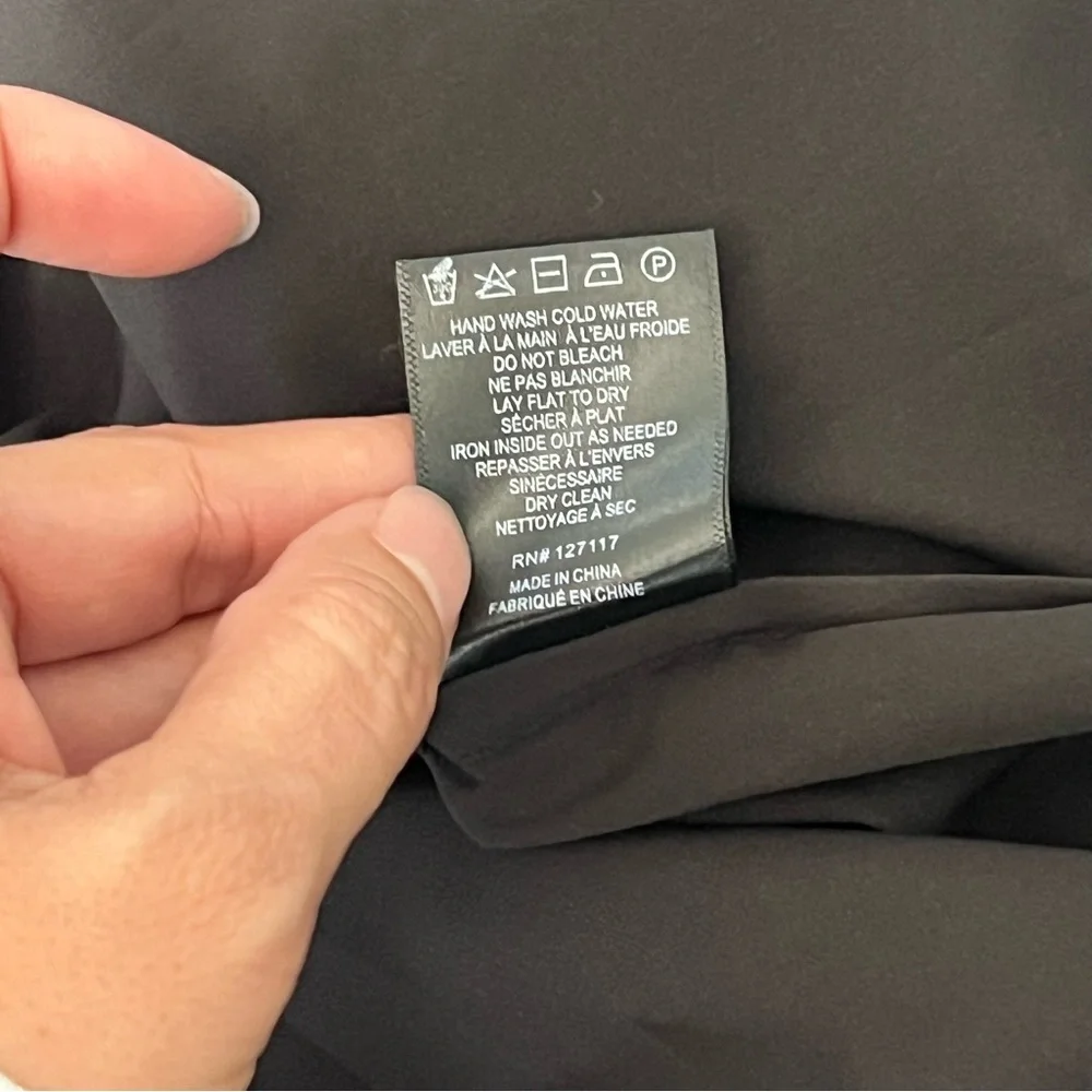 Badgley Mischka Black and Pink Halter Midi Sundress - Picture 11 of 12